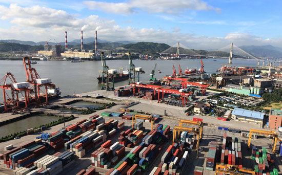 中国连续两年成为世界货物贸易第一出口大国